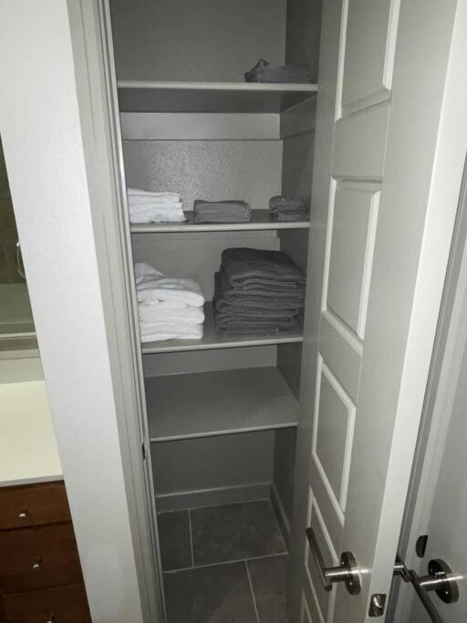 Downtown Living 1Br W/ Free Parking Garage Apartment ฮูสตัน ภายนอก รูปภาพ